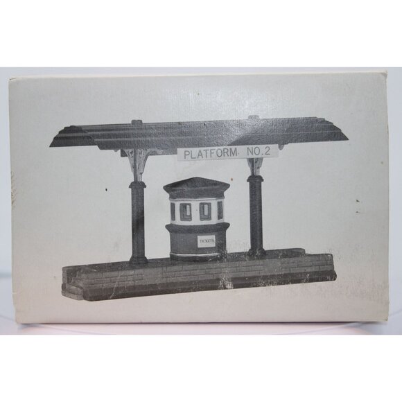 Dept 56 Dickens Village - Victoria Station Train Platform - Picture 4 of 4